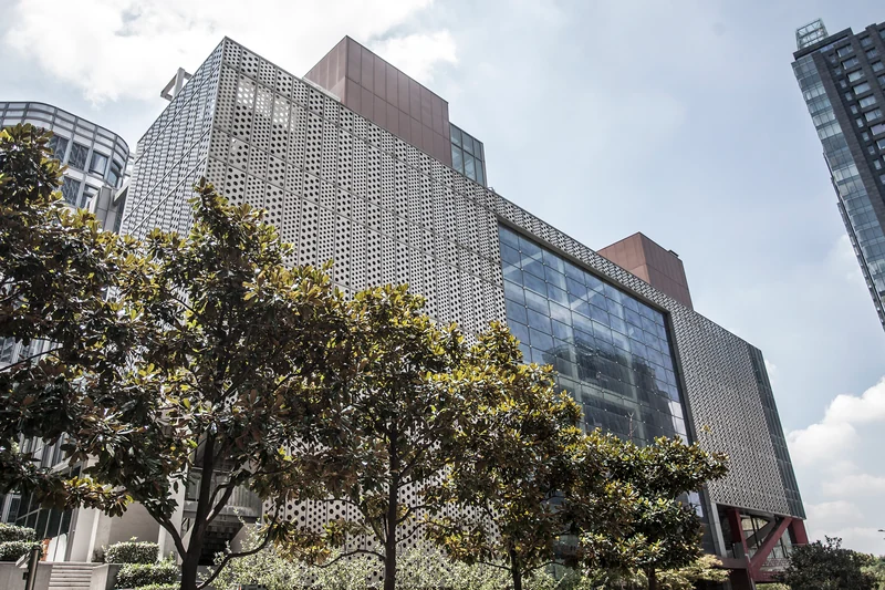 North Bund International Shipping Service Center-01